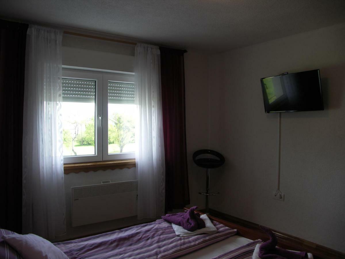 Apartments Zegarac House コレニツァ エクステリア 写真